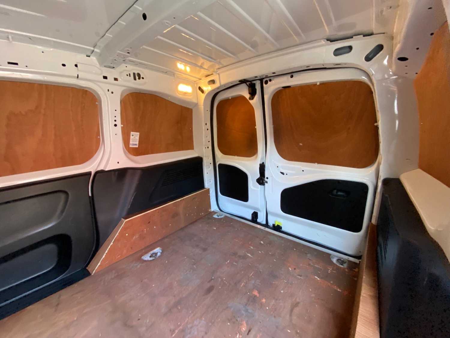 Used Peugeot Partner 2021 for sale - 76988913: Photo 51