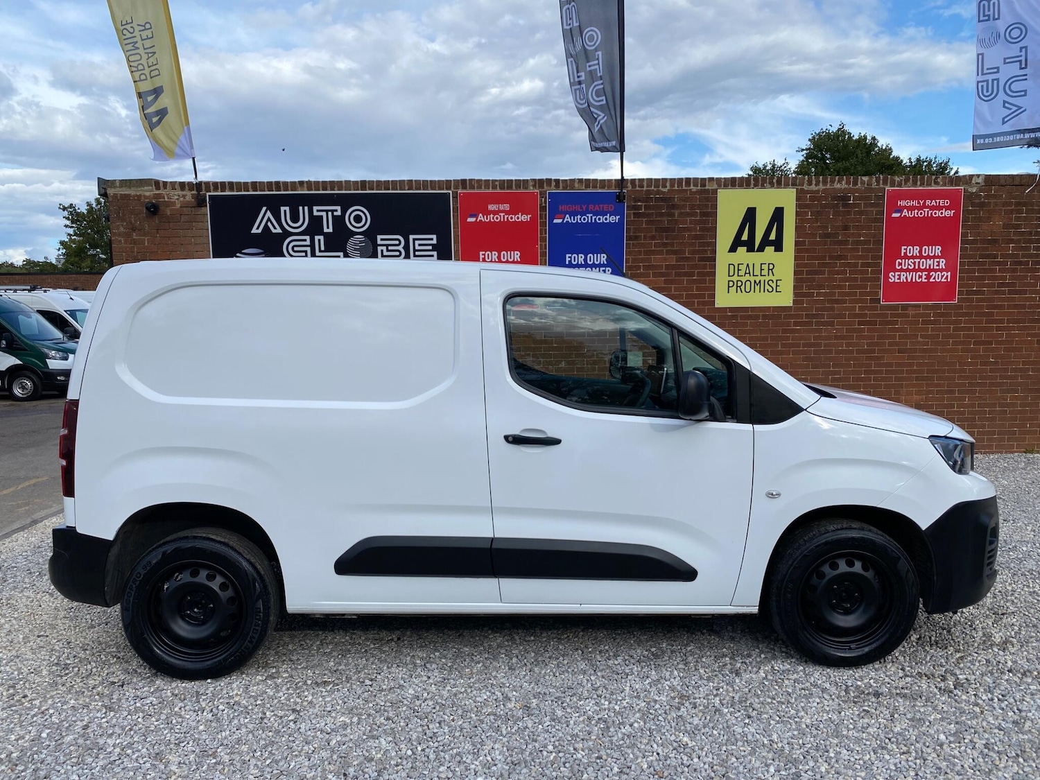 Used Peugeot Partner 2021 for sale - 76988913: Photo 6