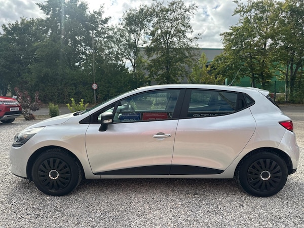 Used Renault Clio 2014 for sale - 75658601: Photo 13