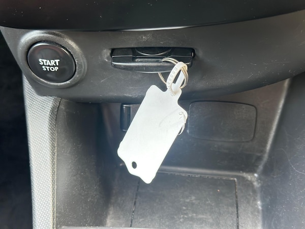 Used Renault Clio 2014 for sale - 75658601: Photo 48