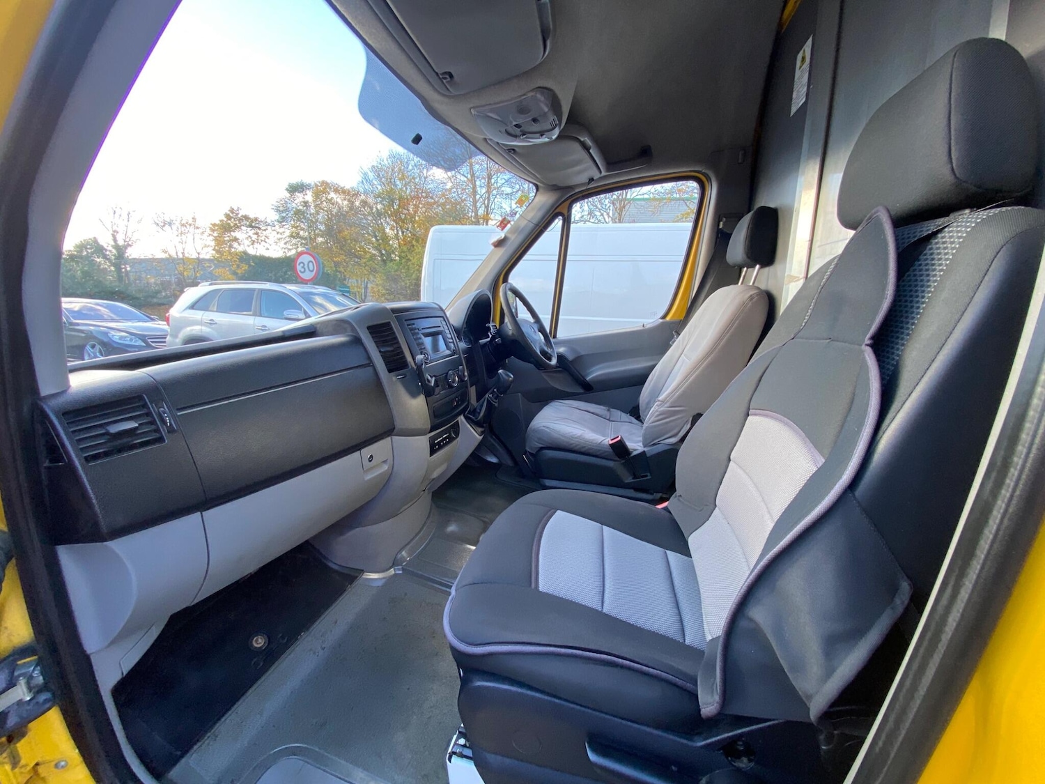 Used Mercedes-Benz Sprinter 2012 for sale - 76997666: Photo 10