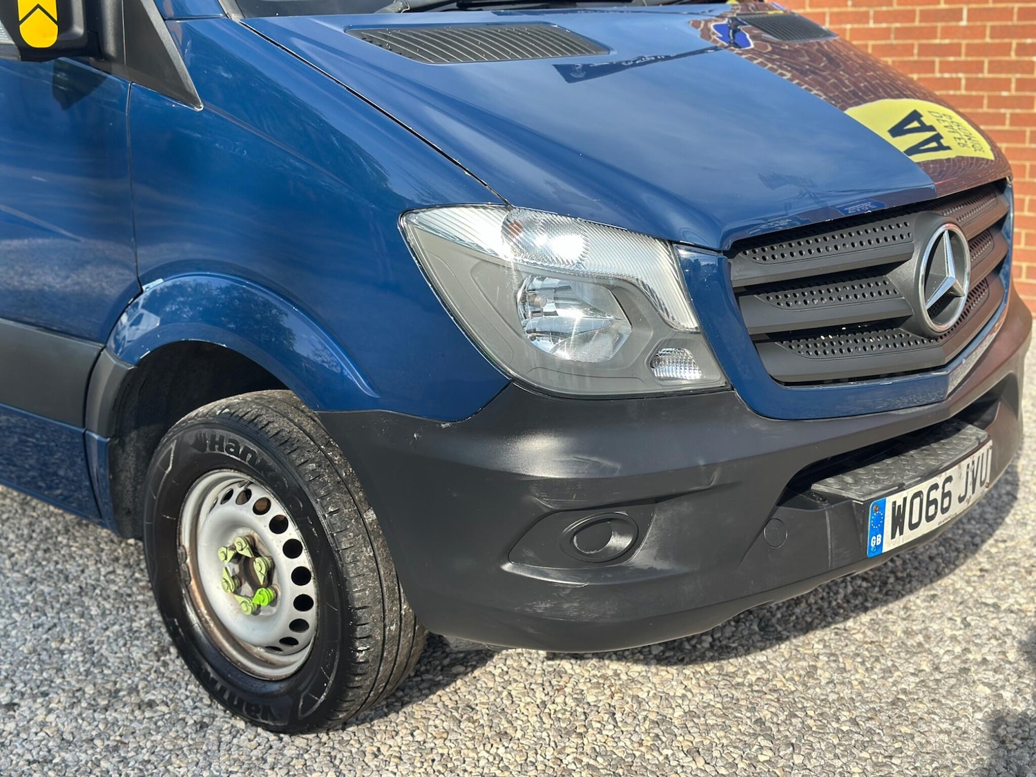 Vehicle 33