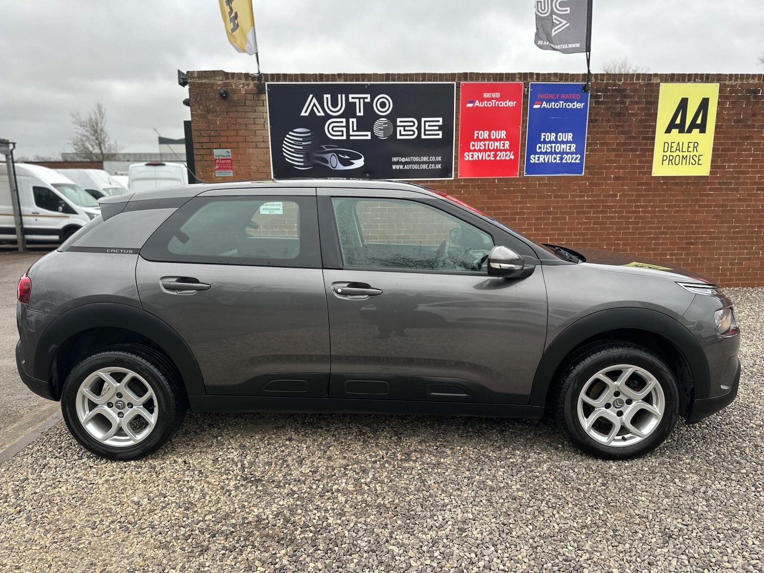 Used Citroen C4 Cactus for sale - 77853843: Photo 15