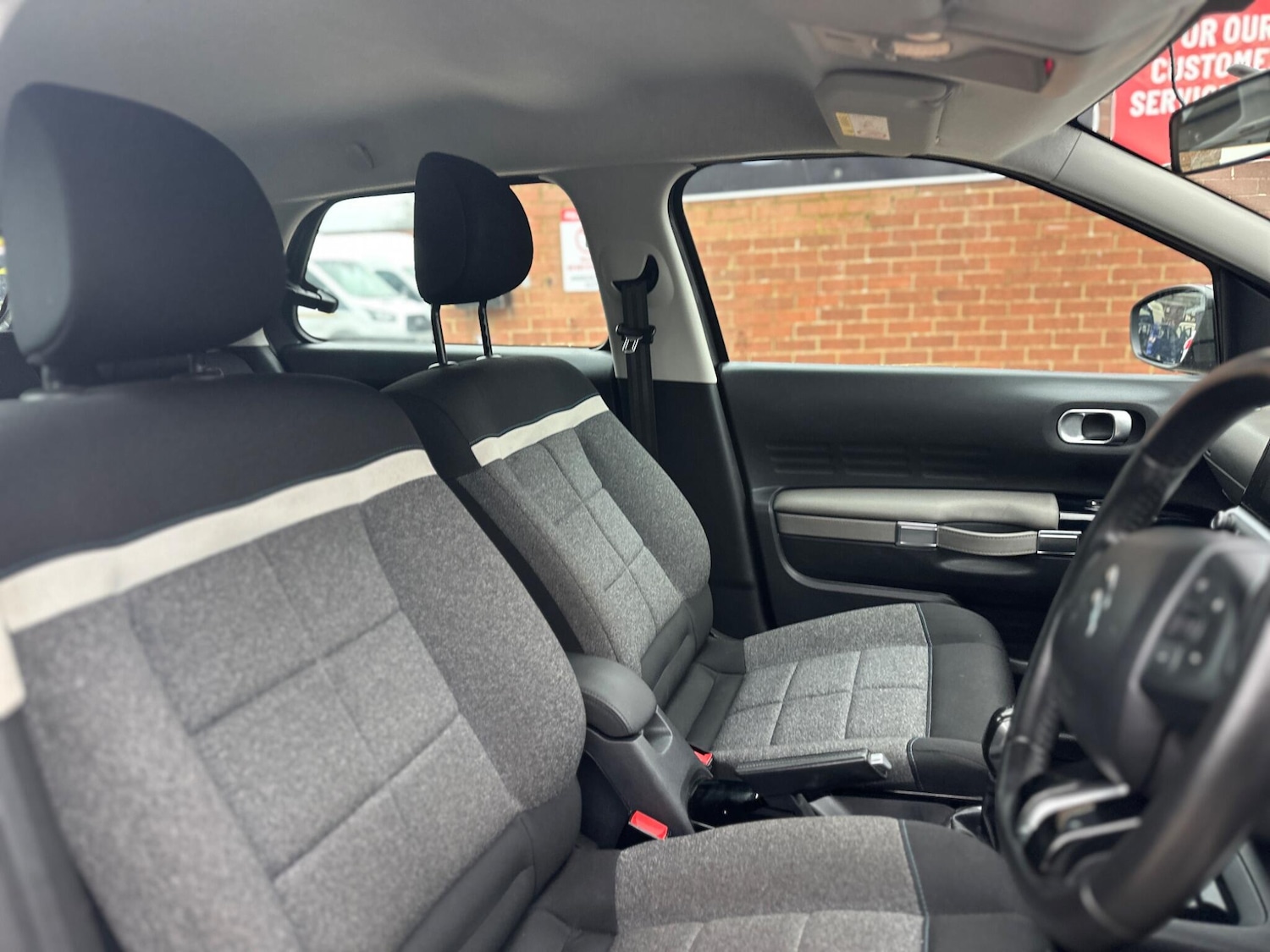 Used Citroen C4 Cactus for sale - 77853843: Photo 24