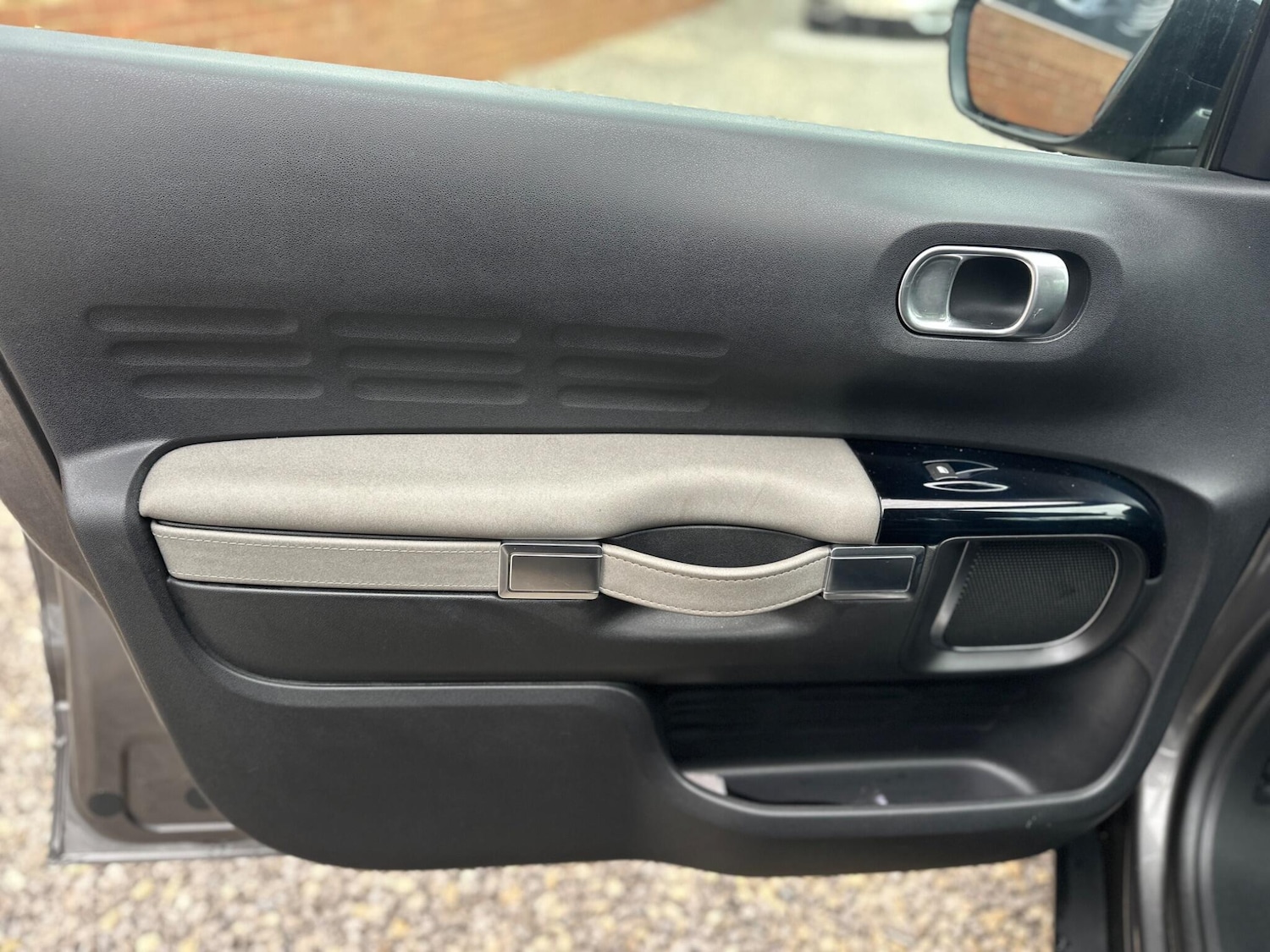 Used Citroen C4 Cactus for sale - 77853843: Photo 38