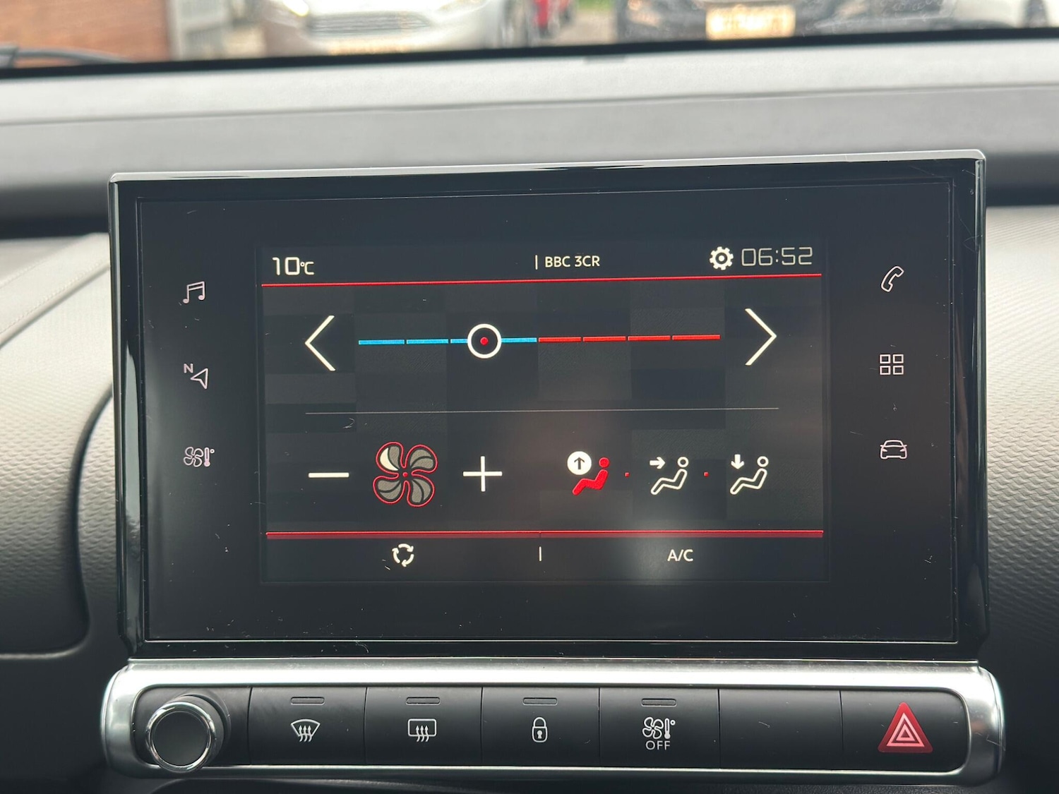 Used Citroen C4 Cactus for sale - 77853843: Photo 42