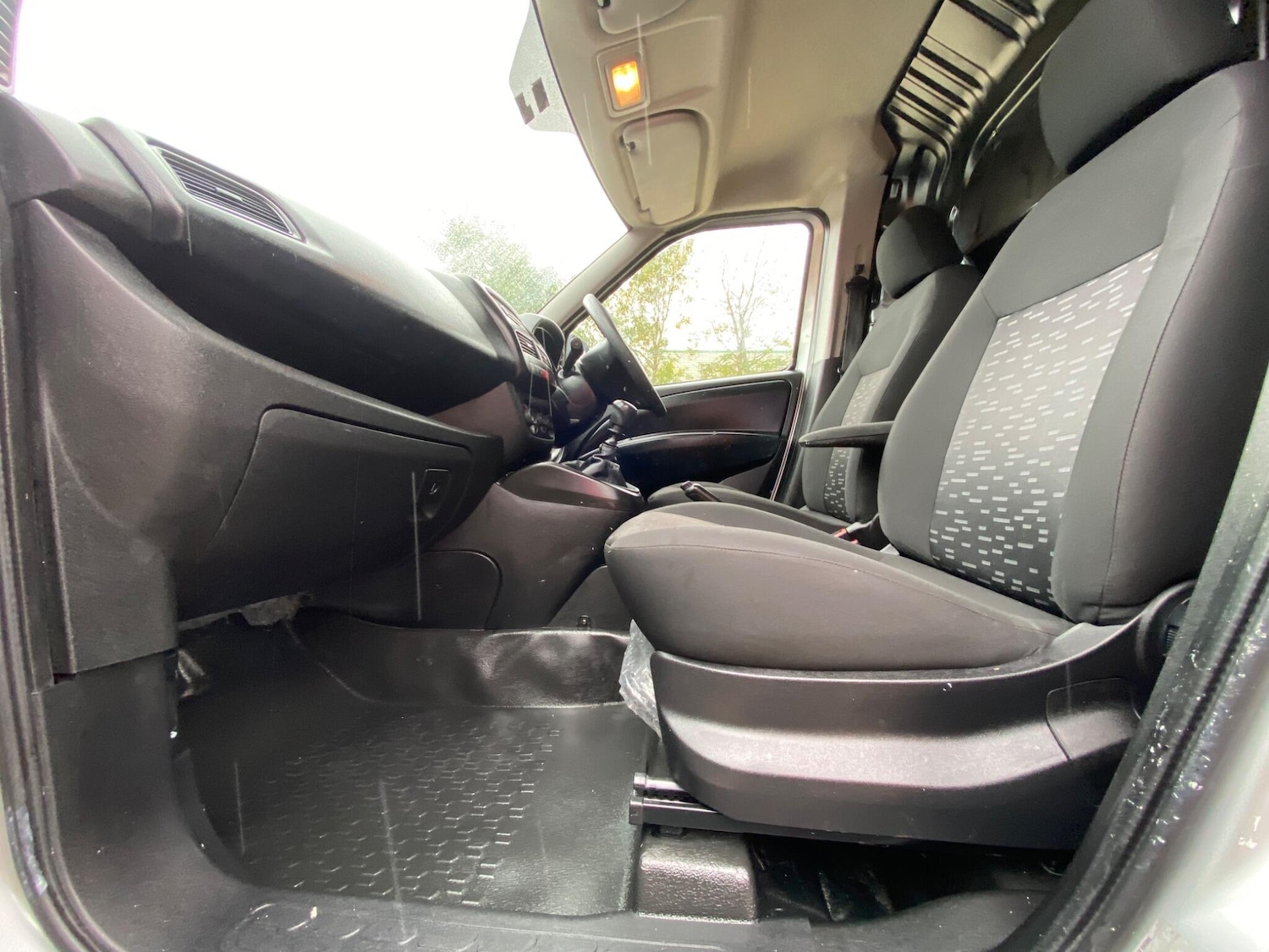 Used Vauxhall Combo 2018 for sale - 76993251: Photo 37