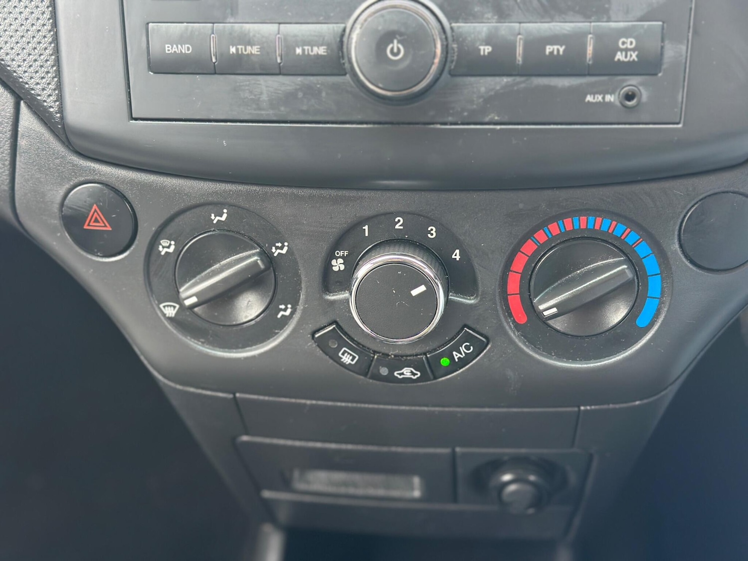 Used Chevrolet Aveo 2009 for sale - 77377128: Photo 37