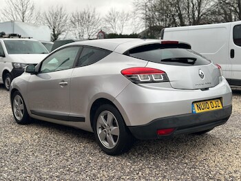 Used Renault Megane 2010 for sale - 77267297: Photo