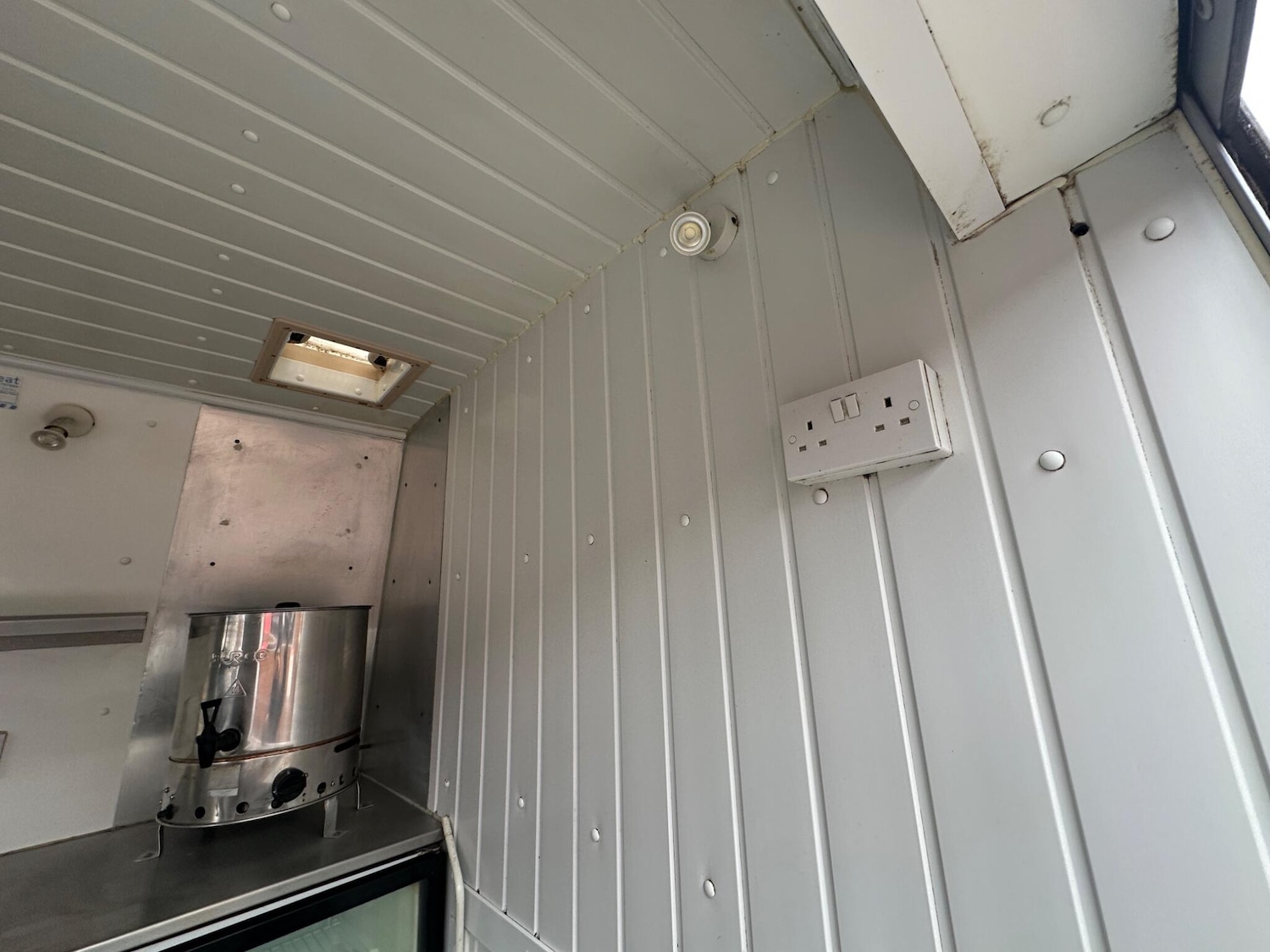 Used Mercedes-Benz Sprinter 2014 for sale - 77647093: Photo 43