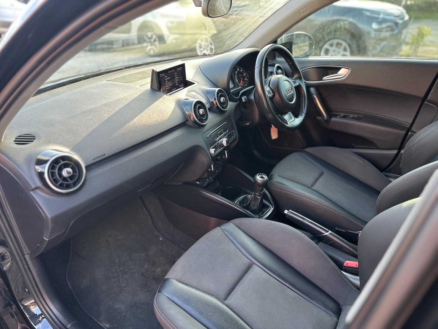 Used Audi A1 2015 for sale - 77882317: Photo 9