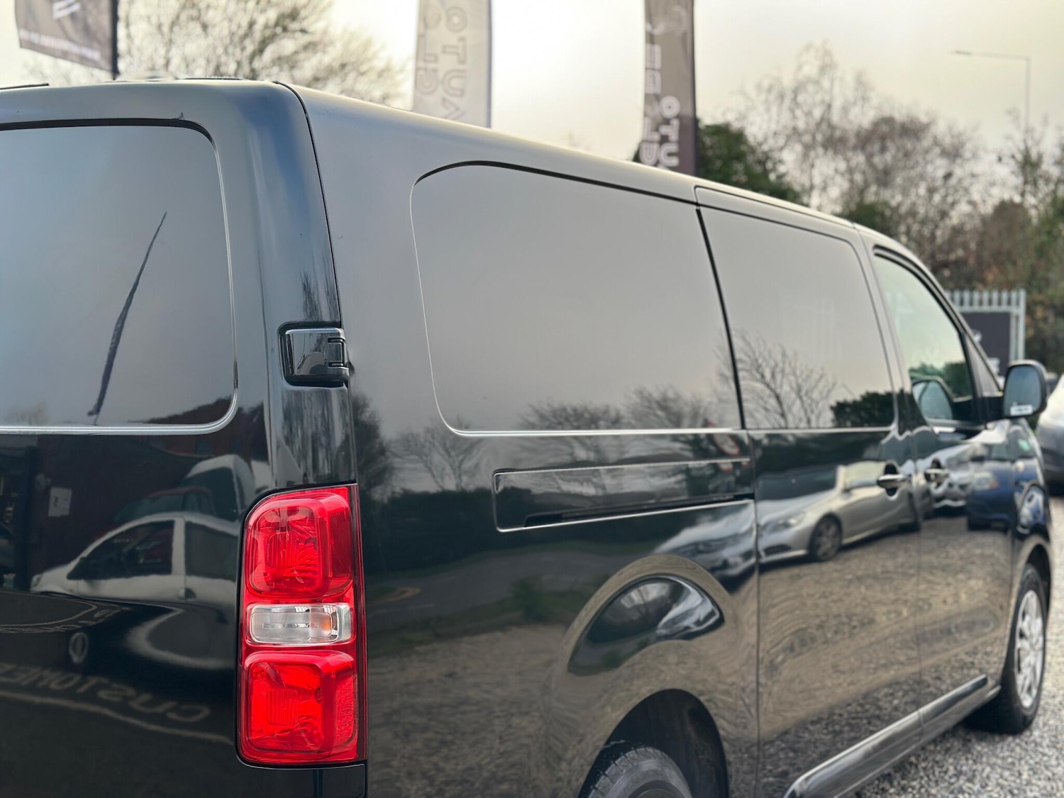 Used Vauxhall Vivaro 2020 for sale - 77203965: Photo 16