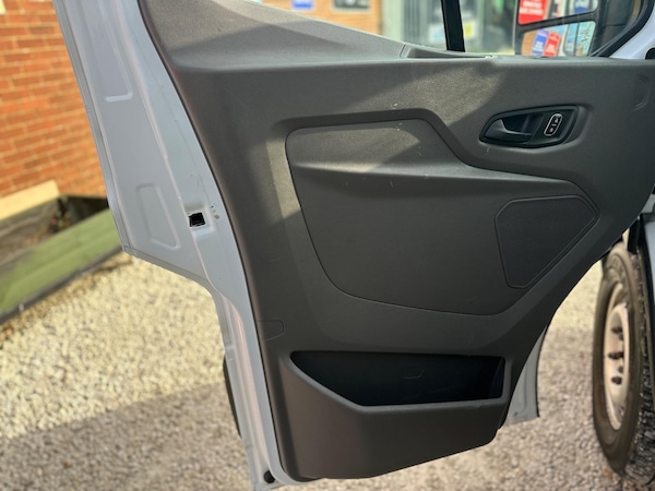 Used Ford Transit 2019 for sale - 75508240: Photo 32