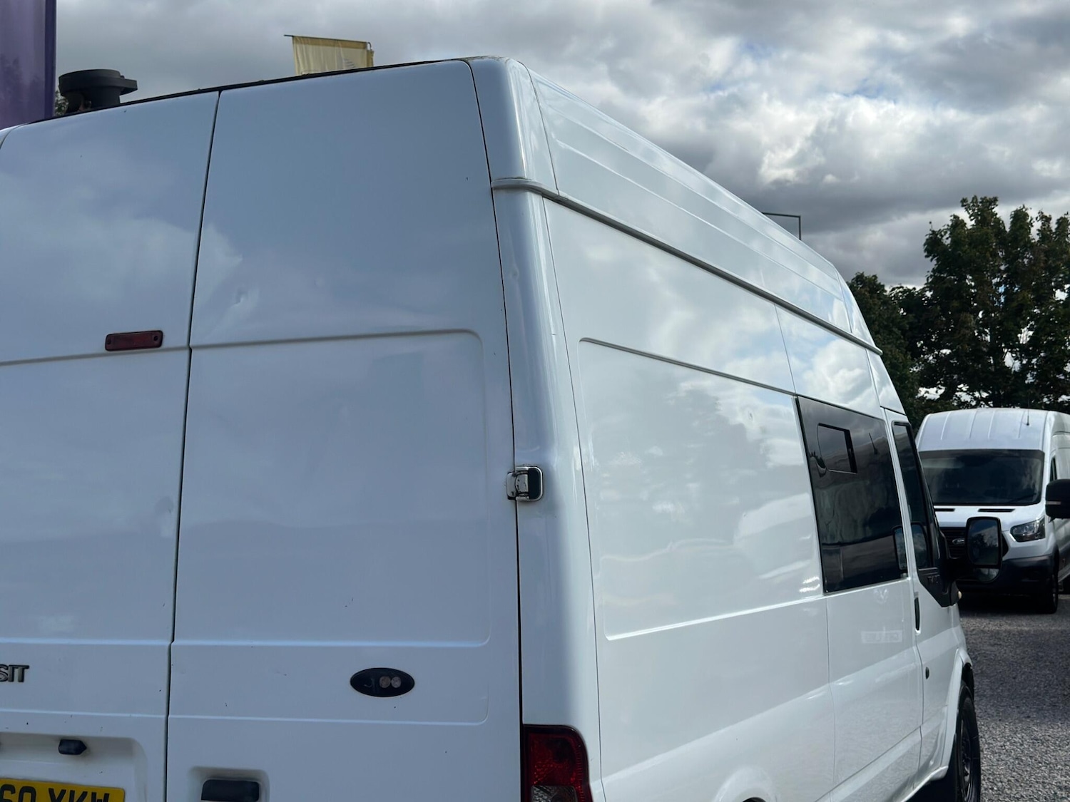 Vehicle 21