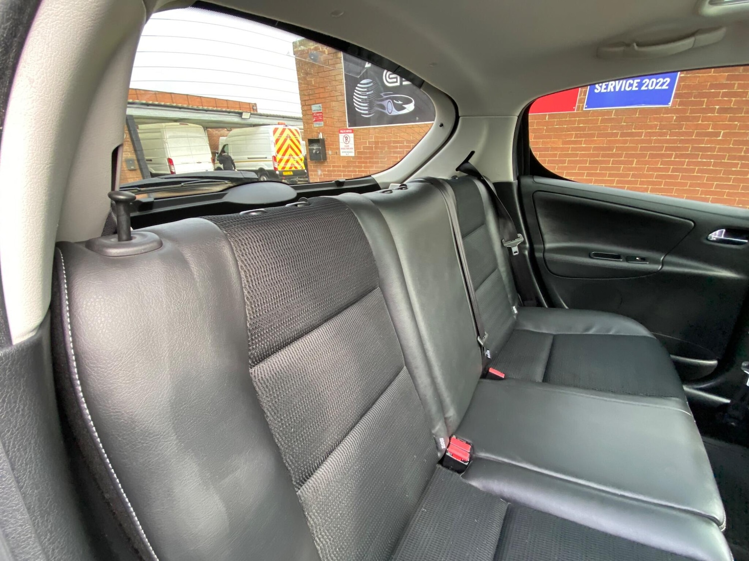 Used Peugeot 207 for sale - 77992891: Photo 31