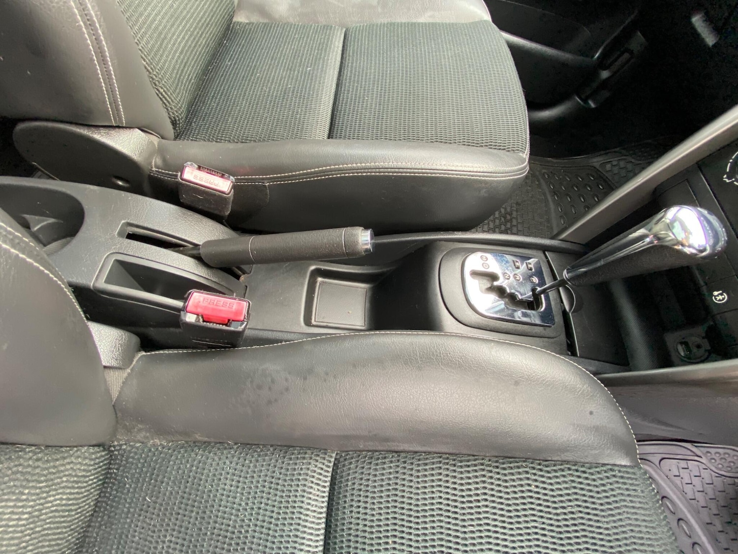 Used Peugeot 207 for sale - 77992891: Photo 44