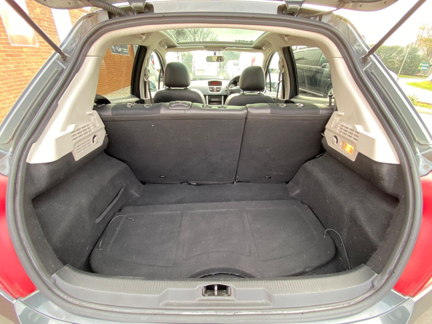 Used Peugeot 207 for sale - 77992891: Photo 46