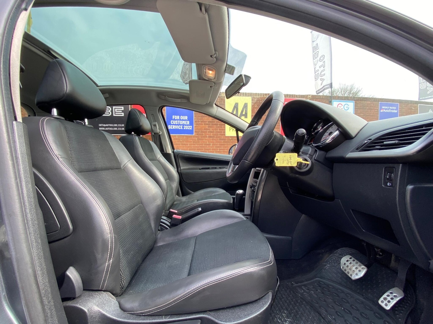 Used Peugeot 207 for sale - 77992891: Photo 48