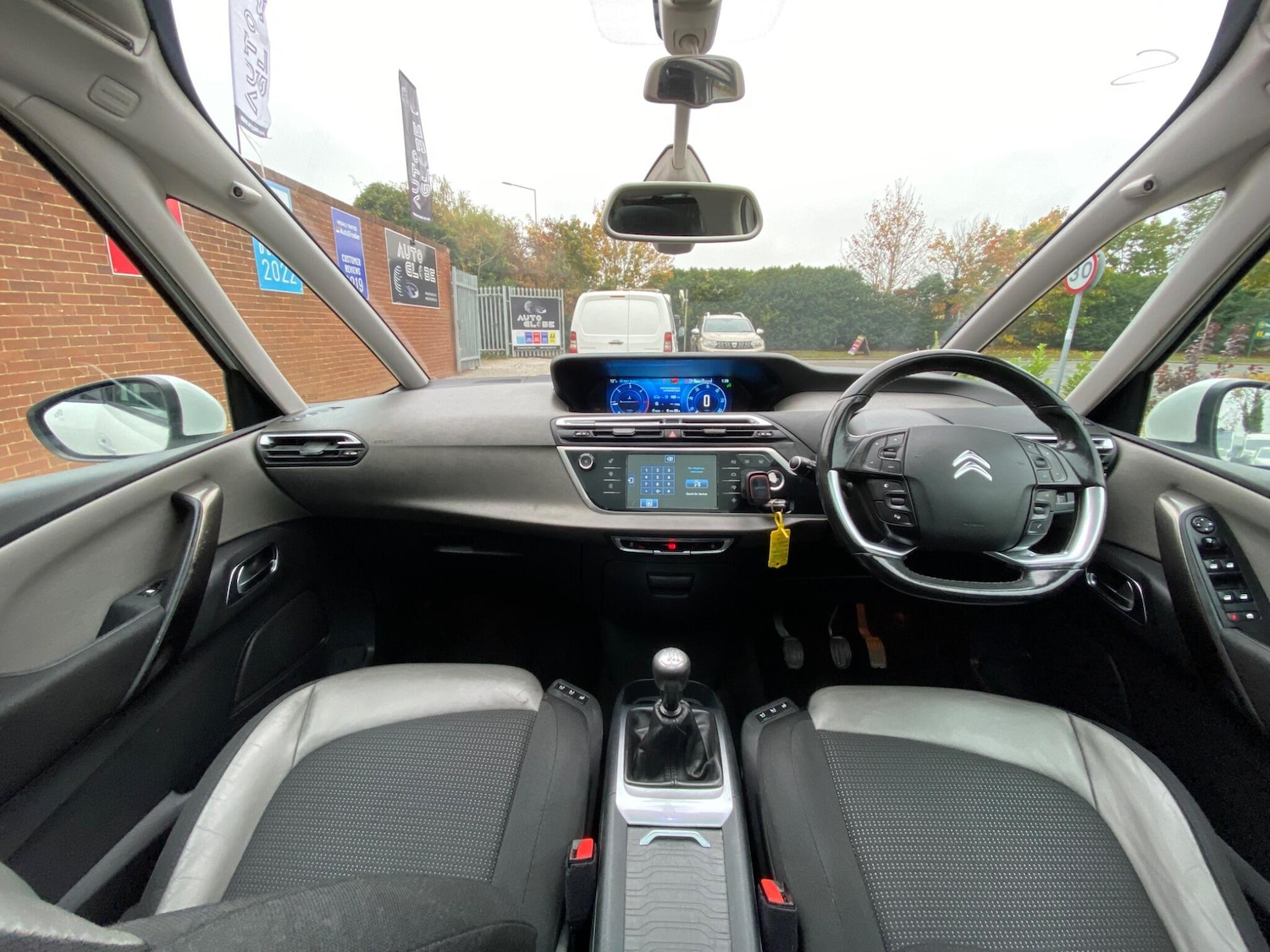 Used Citroen Grand C4 Picasso 2014 for sale - 77626129: Photo 11