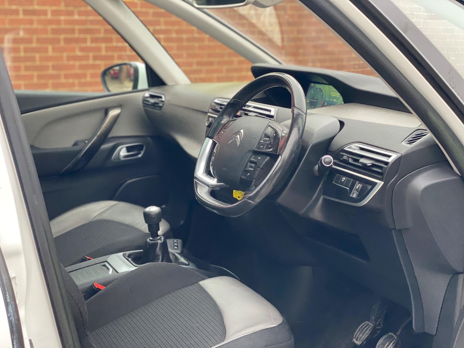 Used Citroen Grand C4 Picasso 2014 for sale - 77626129: Photo 25