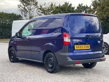 Used Ford Transit Courier 2015 for sale - 79688038: Photo