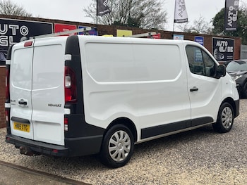 Used Renault Trafic 2015 for sale - 77279220: Photo