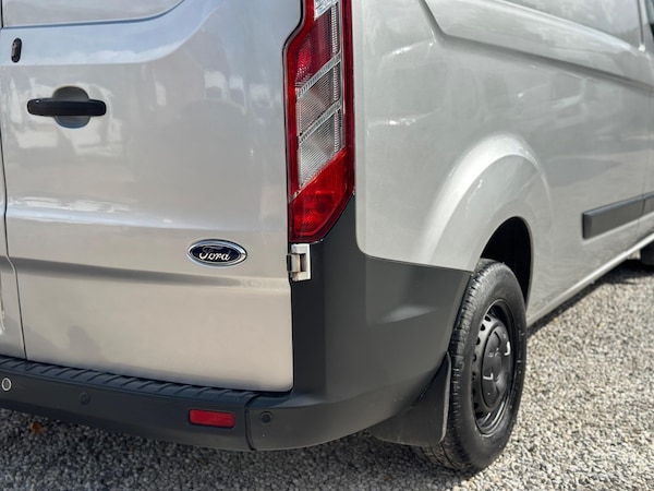 Used Ford Transit Custom 2017 for sale - 75635185: Photo 22