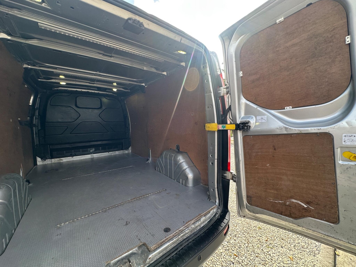 Vehicle 27