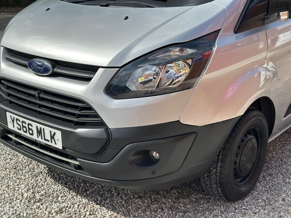 Used Ford Transit Custom 2017 for sale - 75635185: Photo 43