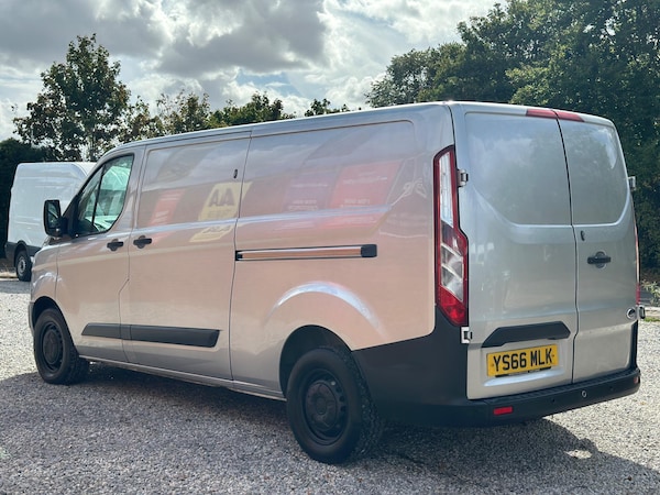 Used Ford Transit Custom 2017 for sale - 75635185: Photo 5