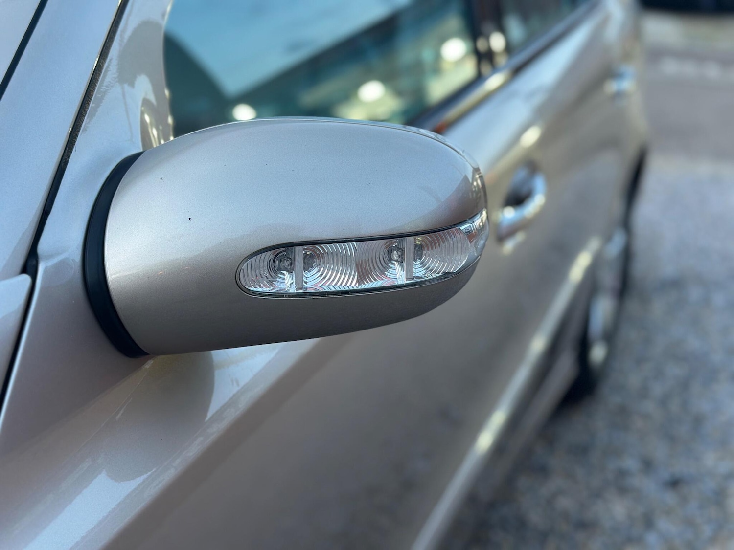 Used Mercedes-Benz E Class for sale - 77266867: Photo 39