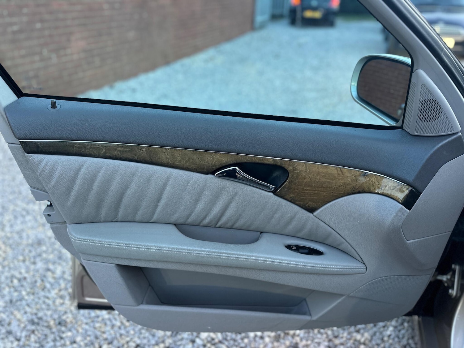 Used Mercedes-Benz E Class for sale - 77266867: Photo 41