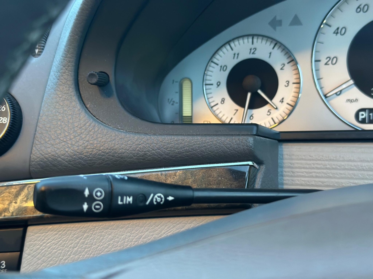 Used Mercedes-Benz E Class for sale - 77266867: Photo 52