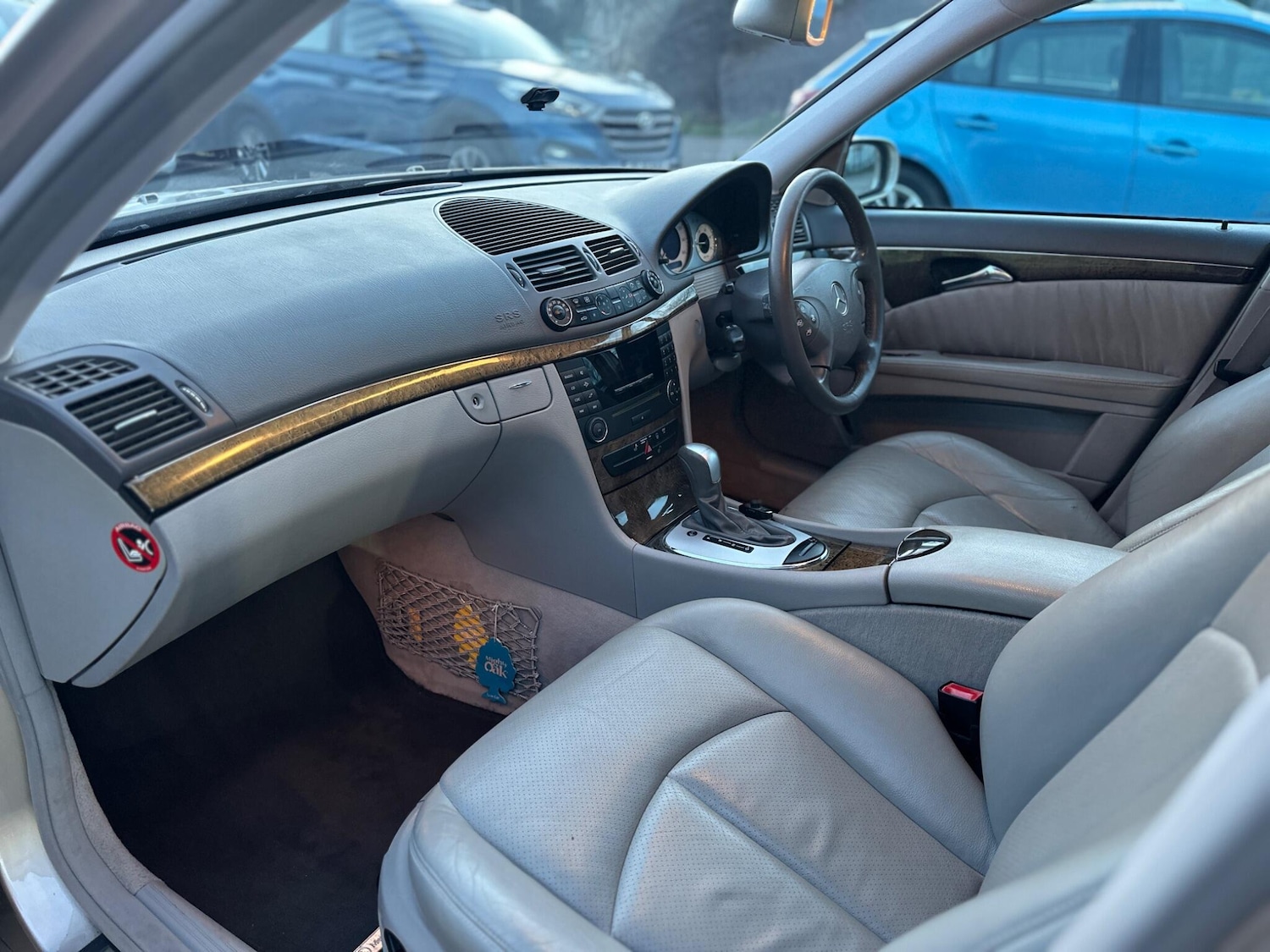 Used Mercedes-Benz E Class for sale - 77266867: Photo 8