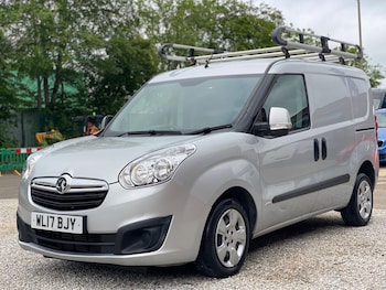 Used Vauxhall Combo 2017 for sale - 78661631: Photo