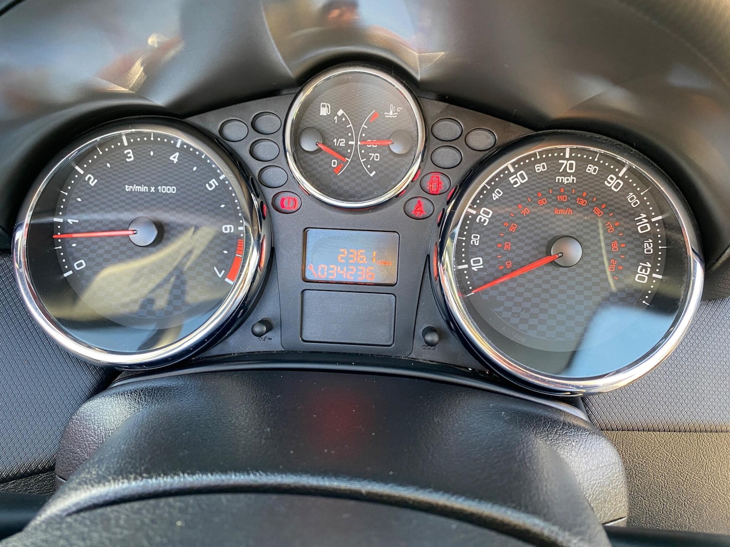 Used Peugeot 207 2014 for sale - 76899359: Photo 10