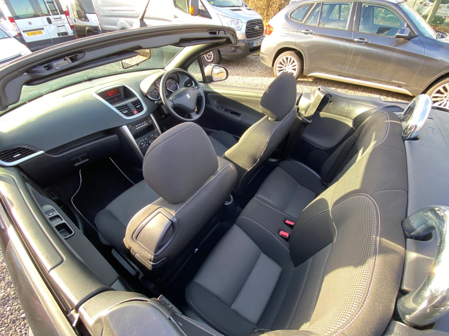 Used Peugeot 207 2014 for sale - 76899359: Photo 14