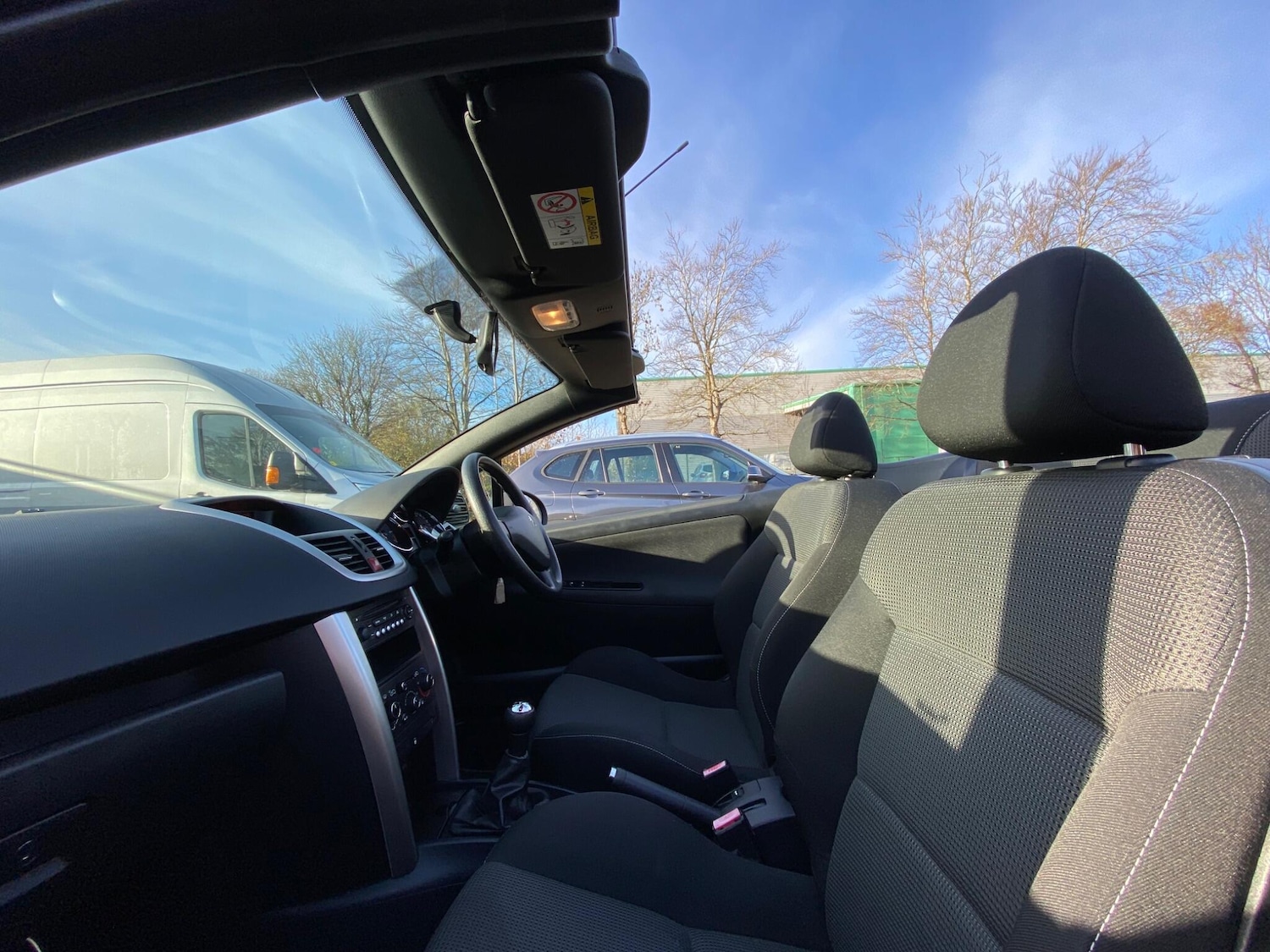 Used Peugeot 207 2014 for sale - 76899359: Photo 15