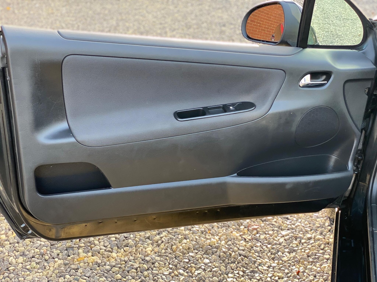 Used Peugeot 207 2014 for sale - 76899359: Photo 18