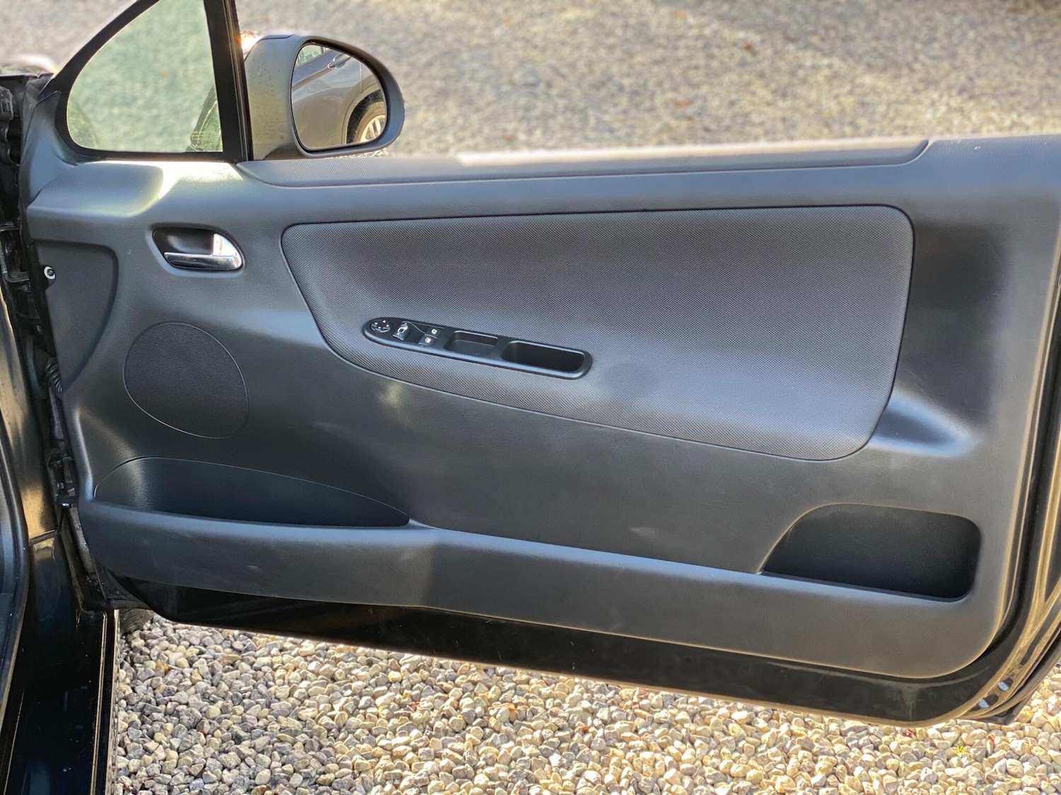 Used Peugeot 207 2014 for sale - 76899359: Photo 19