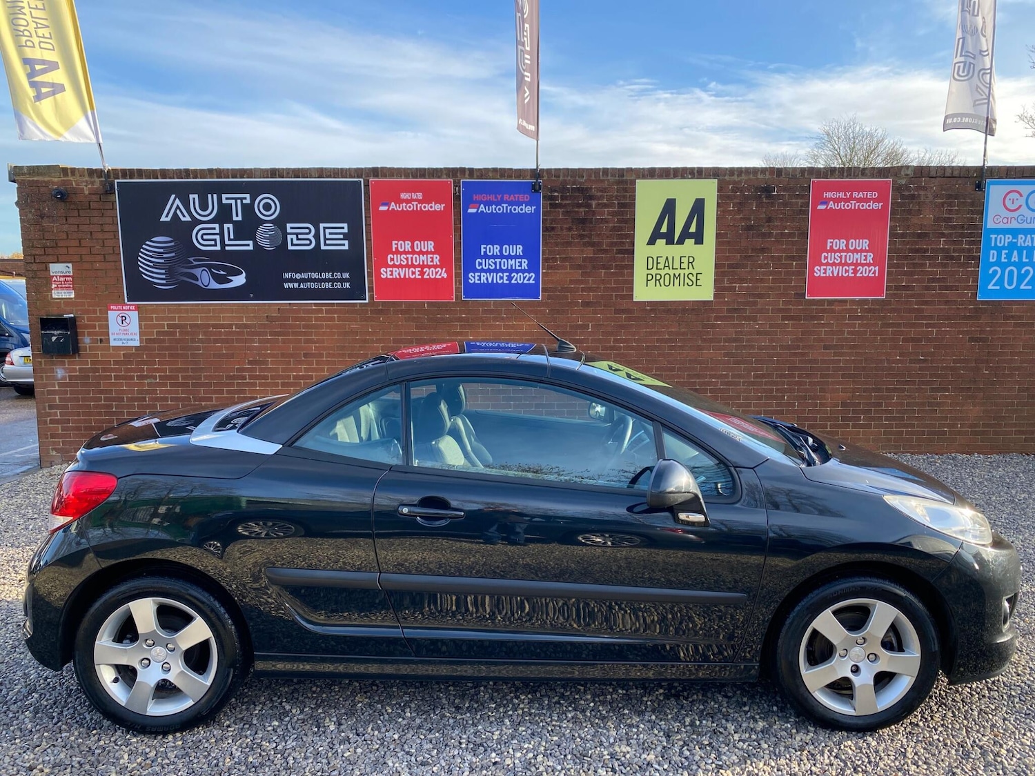 Used Peugeot 207 2014 for sale - 76899359: Photo 21