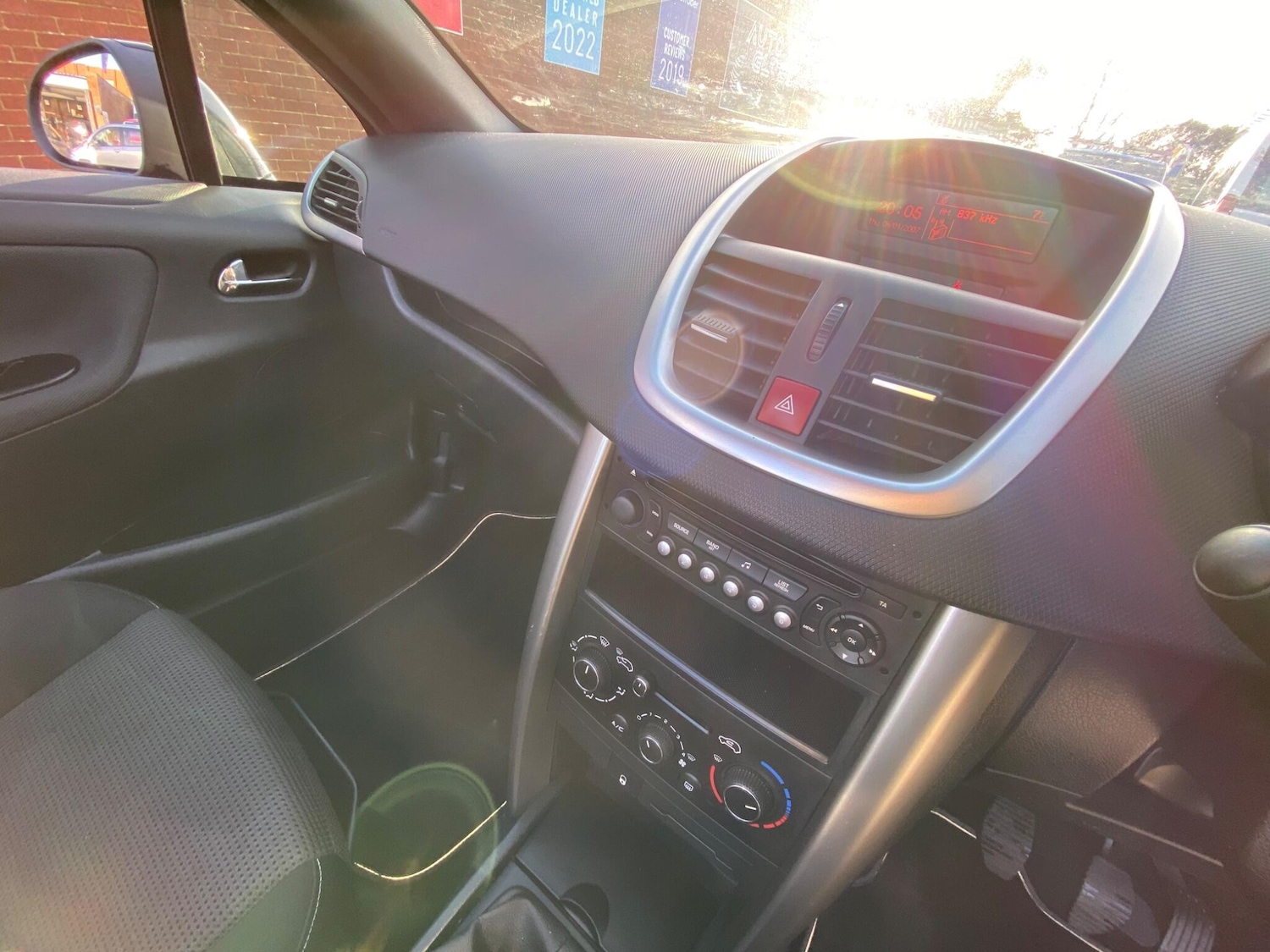 Used Peugeot 207 2014 for sale - 76899359: Photo 38