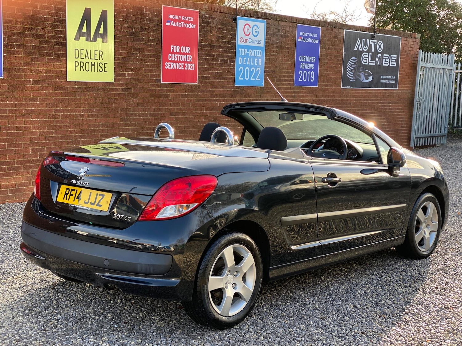 Used Peugeot 207 2014 for sale - 76899359: Photo 4