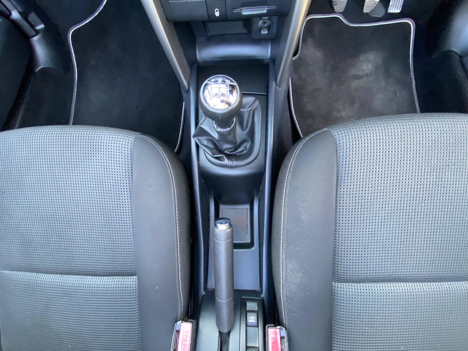 Used Peugeot 207 2014 for sale - 76899359: Photo 42