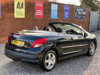 Used Peugeot 207 2014 for sale - 76899359: Photo