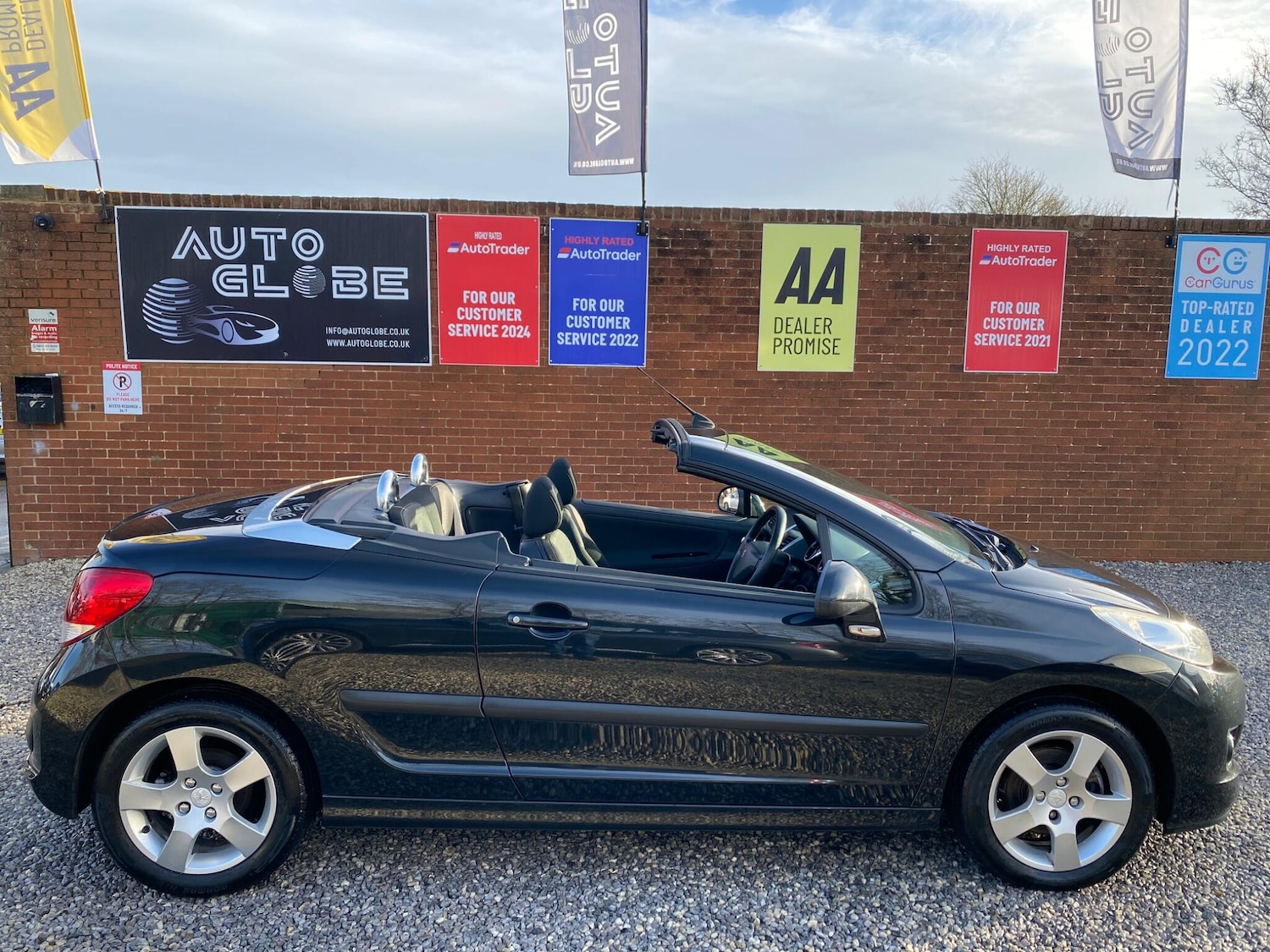 Used Peugeot 207 2014 for sale - 76899359: Photo 6