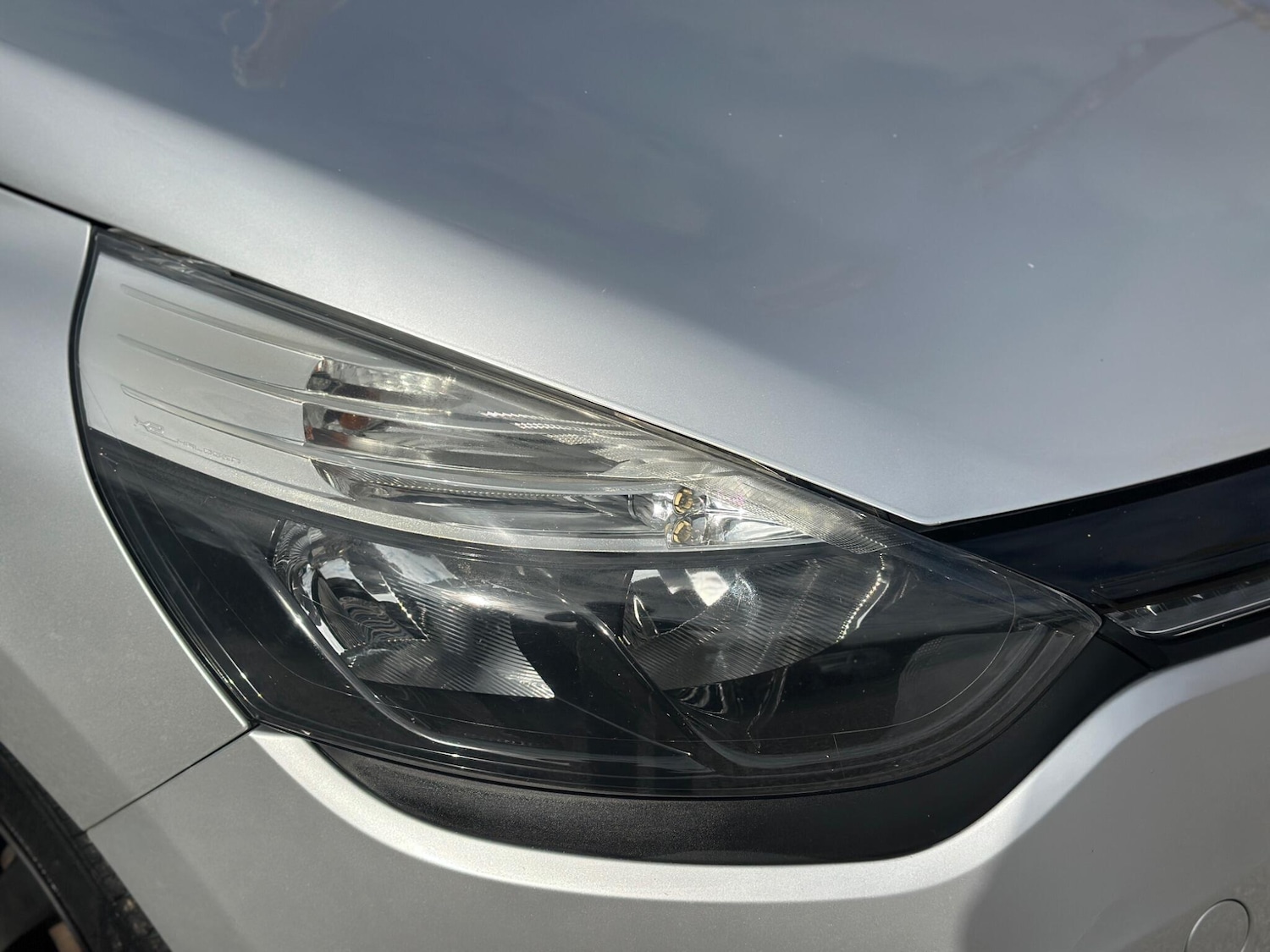 Used Renault Clio 2014 for sale - 76989131: Photo 42