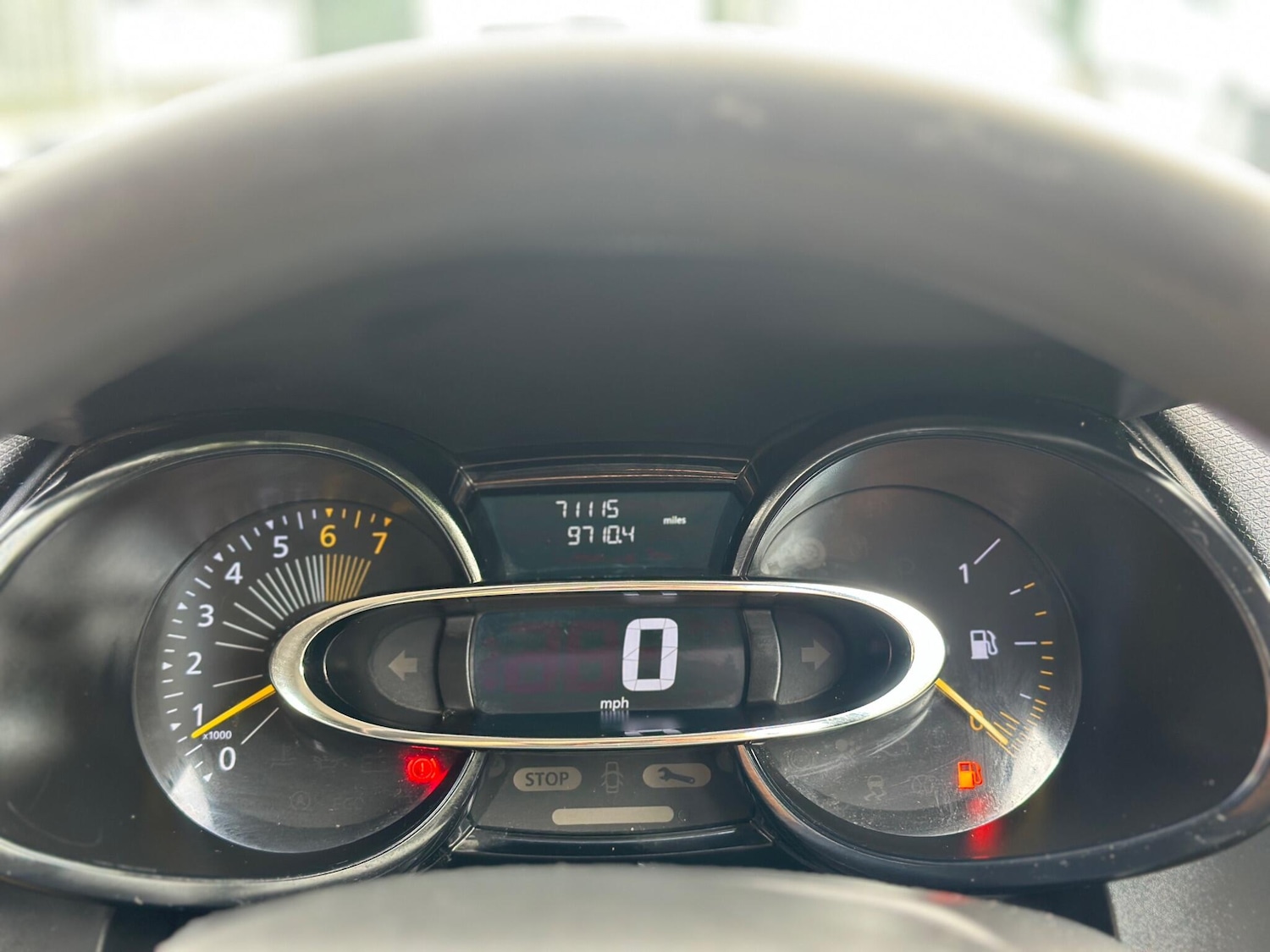 Used Renault Clio 2014 for sale - 76989131: Photo 46