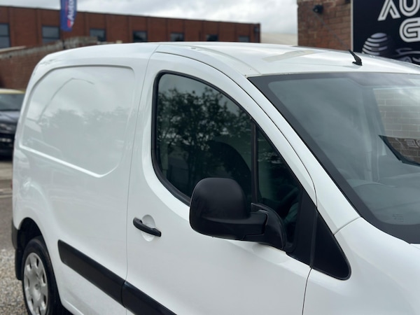 Used Peugeot Partner 2014 for sale - 76001204: Photo 21