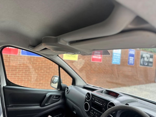 Used Peugeot Partner 2014 for sale - 76001204: Photo 23